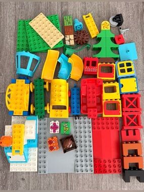 Lego Duplo assorted parts lot